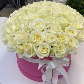 Цветы в коробке №651