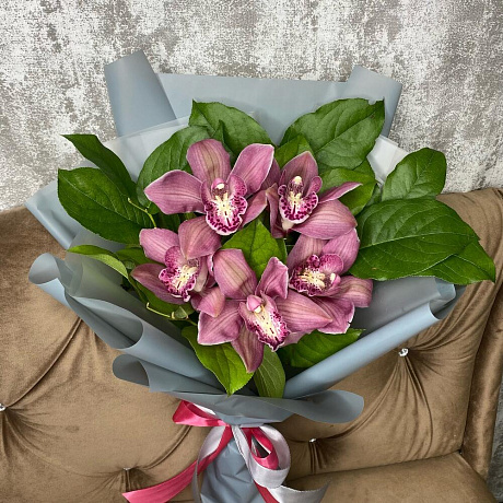 Букет из 5 розовых орхидей - Фото 1
