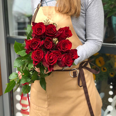 11 красных эквадорских роз - Фото 1