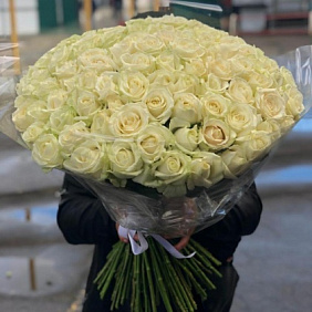 Букет 101 белая роза №182