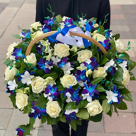 Корзина с цветами №402 - Фото 1