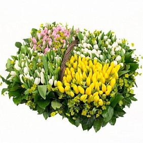 201 тюльпан в корзине "Весенний сад"