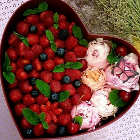 Букет цветов "Сладко вкусно красиво"