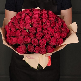 Букет 101 красная роза №206