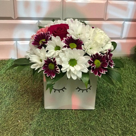 Цветы в коробке №789