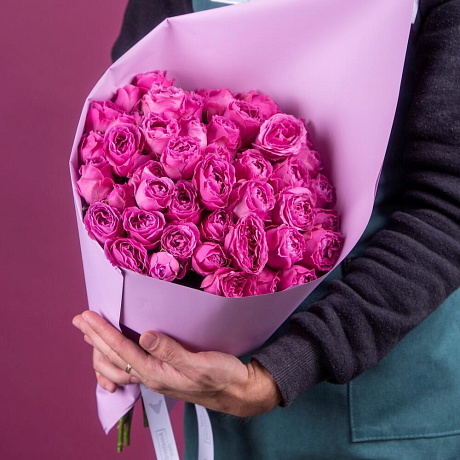 Букет из 19 пионовидных кустовых роз №161 - Фото 1