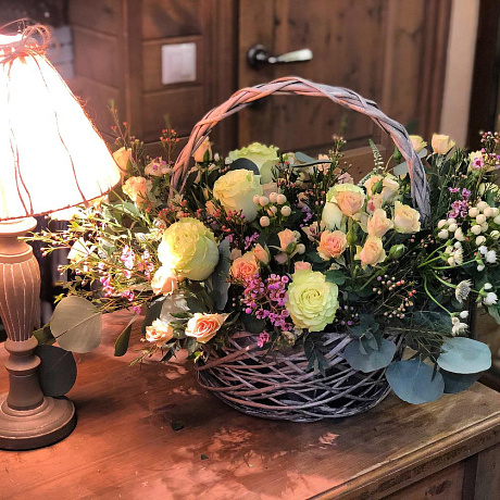 Корзина из цветов Натали - Фото 1