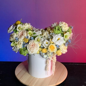 Букет из цветов "Вайт лафф"