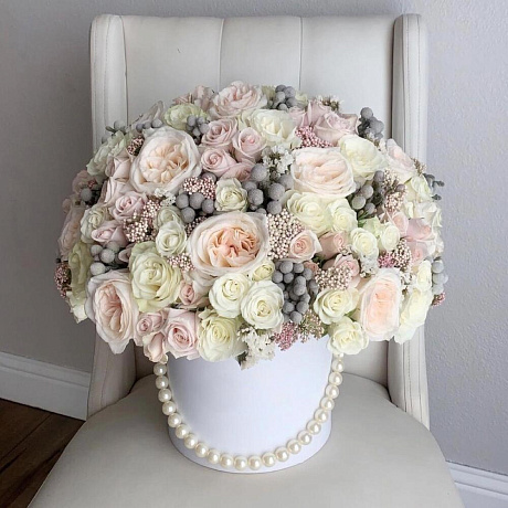 Цветы в коробке Luxury Flowers С Любовью ️ - Фото 1