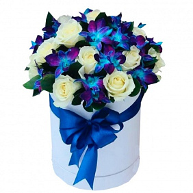 Цветы в коробке №730