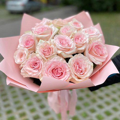 Букет ароматных пионовидных роз - Фото 1