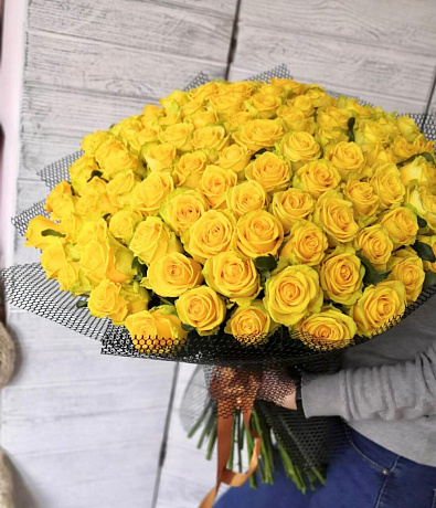 Букет из 151 желтой розы 60 см - Фото 1