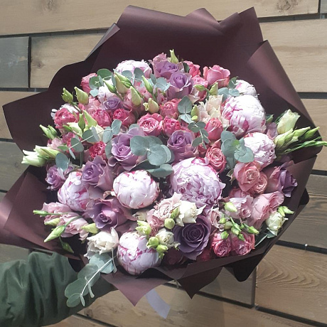 Букет из пионов Кардинал - Фото 1