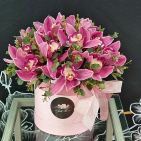 Орхидея в коробке №165