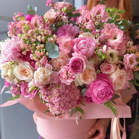 Большая коробка цветов «для любимой» - Фото 1