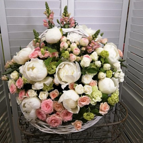Корзина цветов №160