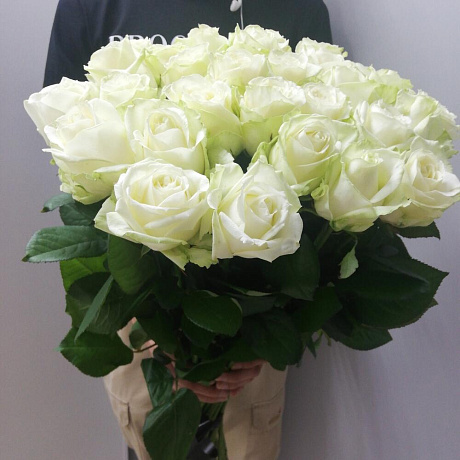Букет цветов Белая роза №163 - Фото 1
