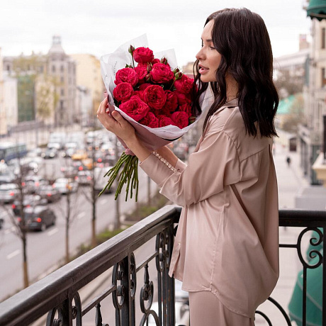 Роза садовая Ред Пиано - Фото 1