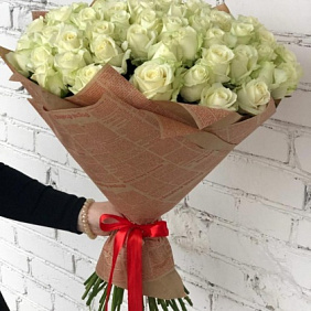 Роза Авланж 101