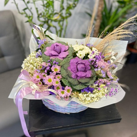 Корзина с цветами «Осенняя»