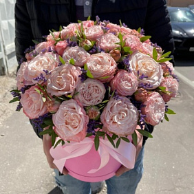 Коробочка с цветами БаблГам