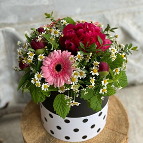 Цветы в коробке №429