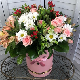 Коробка из цветов №162