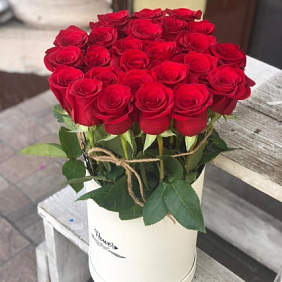 Цветы в коробке №668