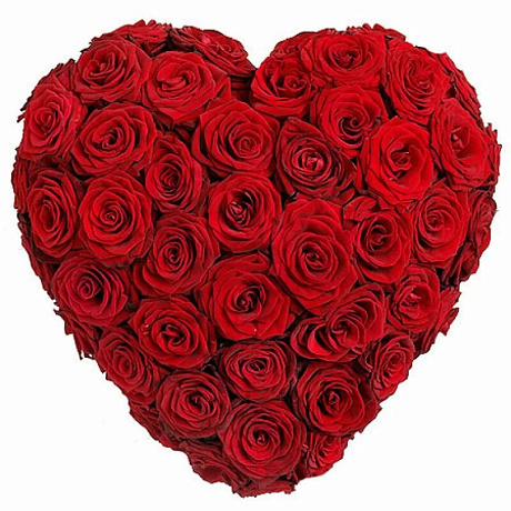 Сердце из роз в красной коробке с шоколадом Мамочке - Фото 1