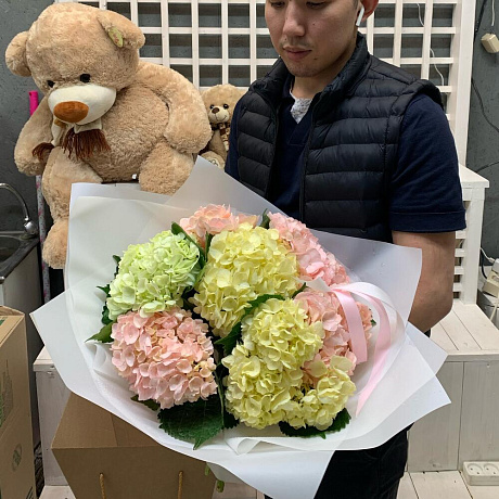 Букет с гортензиями №177 - Фото 1