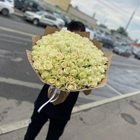 Букет 101белая роза №185