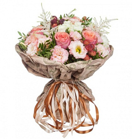 Букет из роз Вайлд Лук, эустом и астильбы