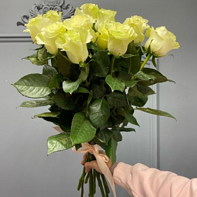 Шикарный Букет из белой розы