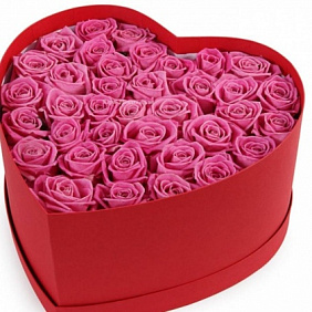 Цветы в коробке сердце №162