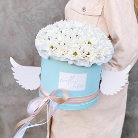 Шляпная коробка с цветами "Ангел"
