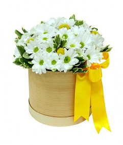 Композиция цветов "Флирт" в маленькой коробке