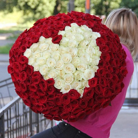 Букет 101 роза сердце 60 см