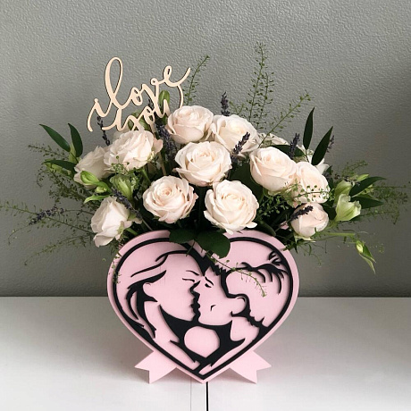 Цветы в коробке нежное послание любви с пионовидной розой - Фото 1