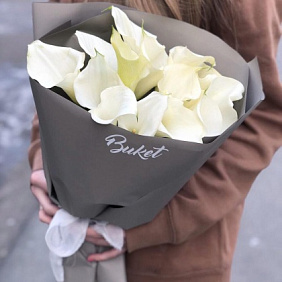 Букет из калл белых №161