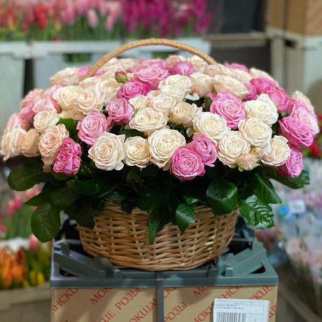 Корзина с цветами №381 - Фото 1