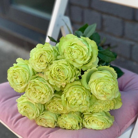 Монобукет 15 Зелёных роз 60см