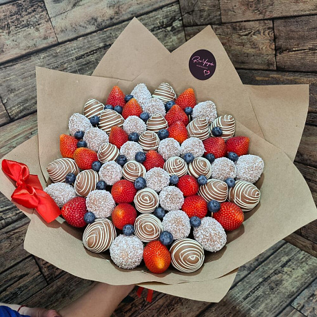 Букет Скарлет Large с голубикой - Фото 1