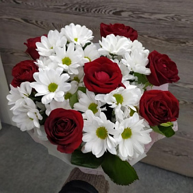 Букет с хризантемами №182