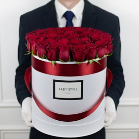 Эквадорские розы в шляпной коробке XL №161