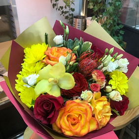 Букет с хризантемами №171