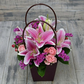 Цветы в коробке №375