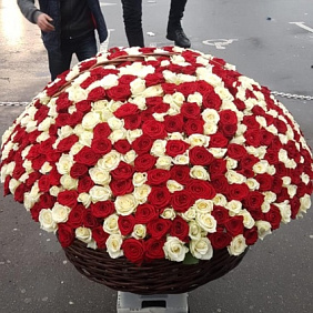 Цветы в корзине №160