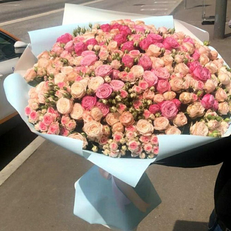 Букет из кустовой и Пионовидной розы - Фото 1