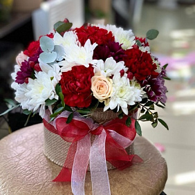 Цветы в коробке №340