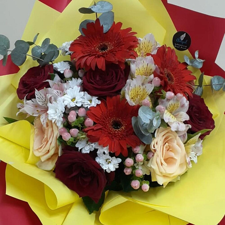 Букет цветов Яркий момент №161 - Фото 1